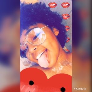 Meet your Posher, Raven